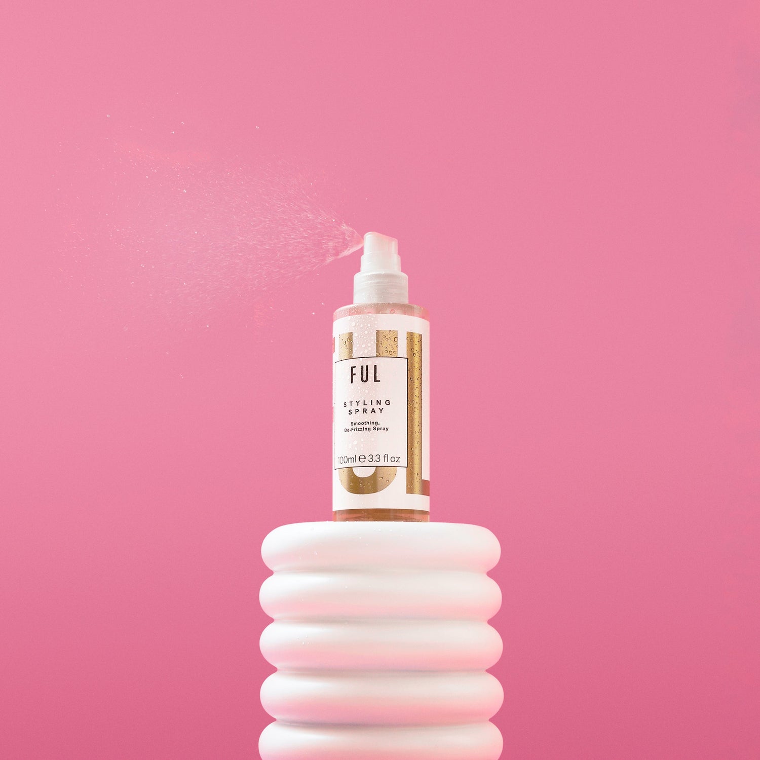 FUL, FUL London, FUL Styling Spray, FUL Hyaluronic Acid Hair Serum, Curtain Bangs, Hair Serum, Hyaluronic Acid, Styling Spray, Hair Products, Hair Products For Curtain Bangs